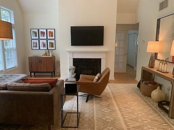 4th image of 3636 Habersham Rd NW APT 2307