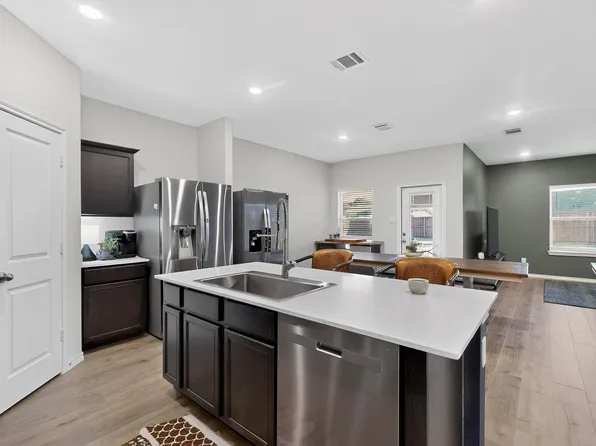 13196 Haven Way, Aubrey, TX 76227