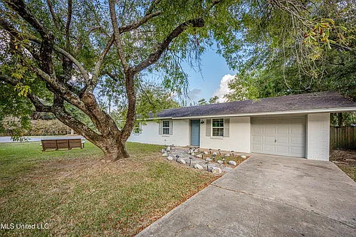201 Audrey Cir Photo 1
