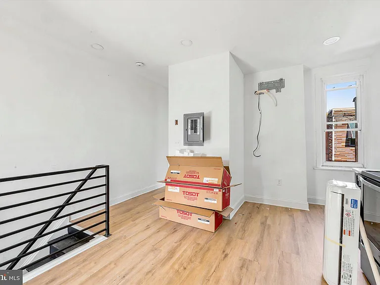 2046 S Norwood St #2 — Photo 7