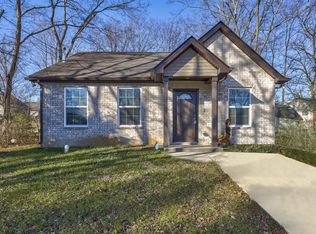1615 Mantlo St, Springfield, TN 37172
