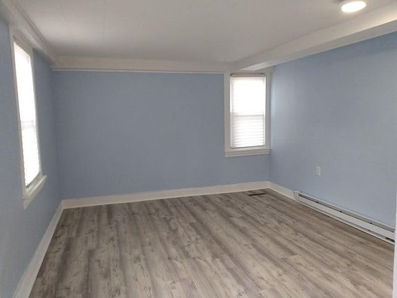 Living Room (first floor) Bonus 6' Electric Baseboard heather with it's own thermostat.