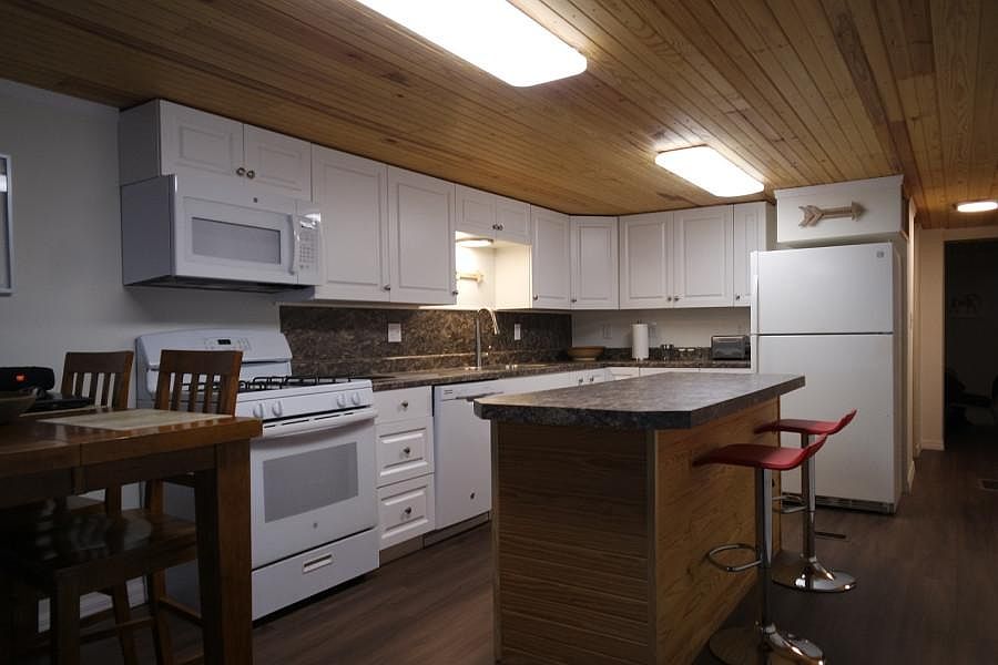1st image of 4839 Coral St
