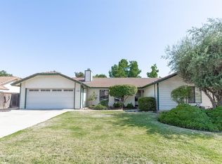2258 Vartikian Ave, Clovis, CA 93611