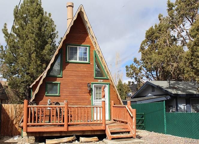 1st image of 2159 3rd Ln