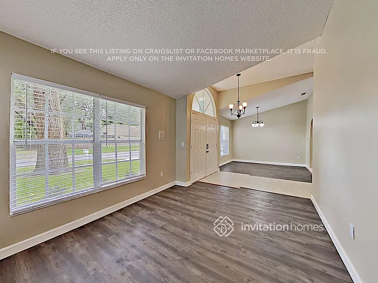 1341 Gangplank Dr — Photo 3
