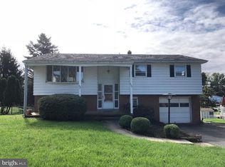 622 Edison Dr, Reading, PA 19605