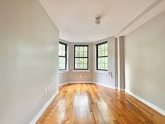 Rented by Doorway NYC, LLC
