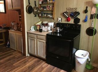 802 Garrett Rd, Livingston, TX 77351