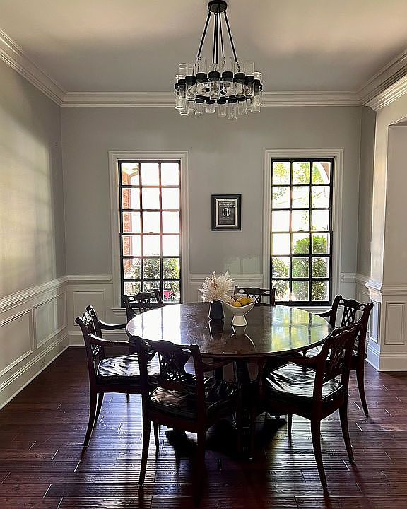 2nd image of 4940 Arcanum Pl