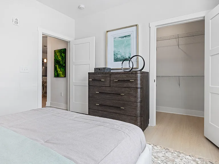 Parker Apartments — Photo 11