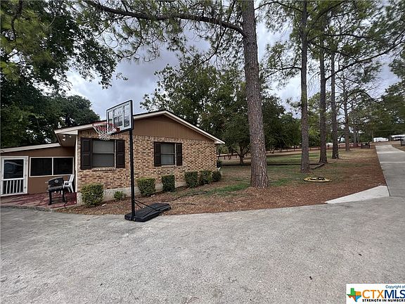 3rd image of 206 Meadow Lake Dr