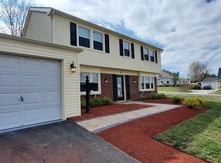 4 Indigo Ln, Aberdeen, NJ 07747