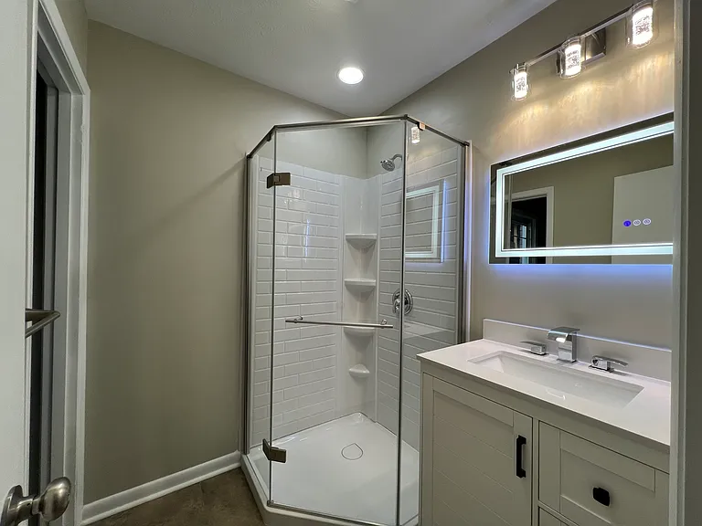 Master Bath