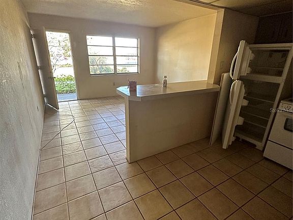 5th image of 2501 Harn Blvd APT H12