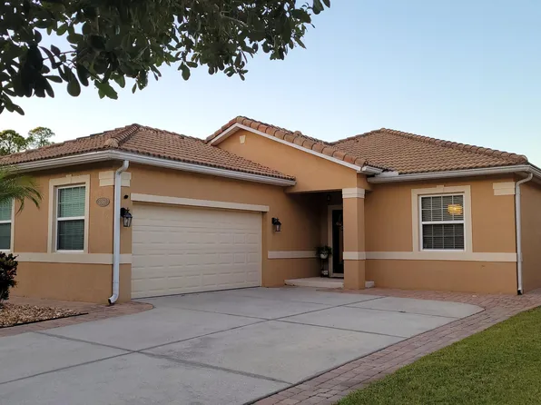 3361 Stefano St, New Smyrna Beach, FL 32168