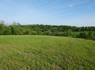 Story Rd, Export, PA 15632