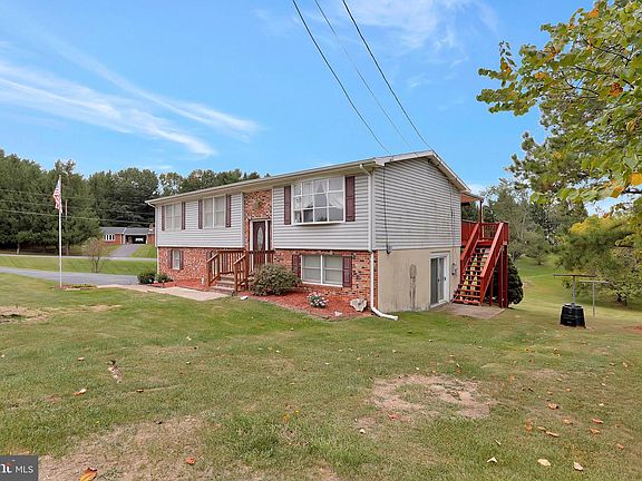 2nd image of 37 Columbia Dr