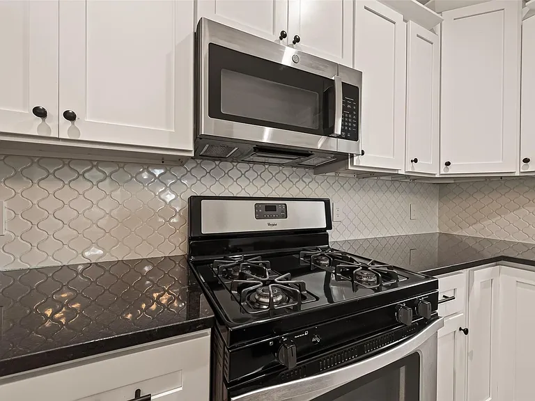 1343 Alpha Ln — Photo 22