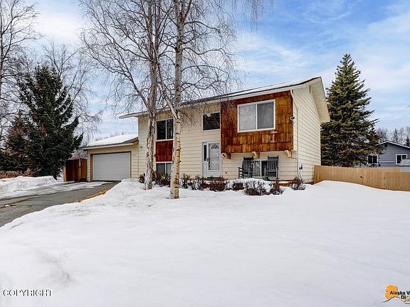 4th image of 10254 Goodnews Cir