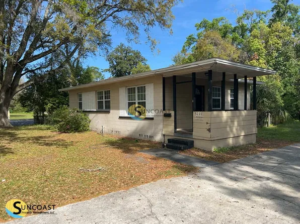 5221 Cleveland Rd, Jacksonville, FL 32209