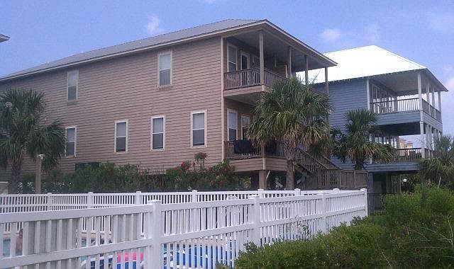 1st image of 1384 W Lagoon Ave #A