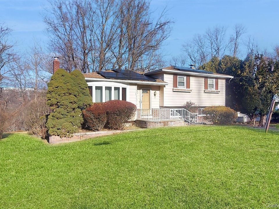 1st image of 10 Rumbrook Road