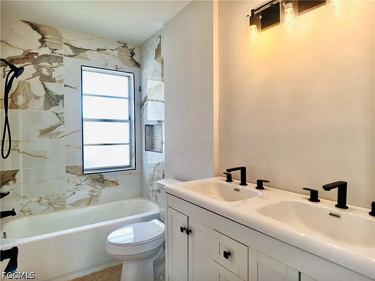 1429 SE 44th St — Photo 5