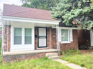 19151 Alcoy St, Detroit, MI 48205