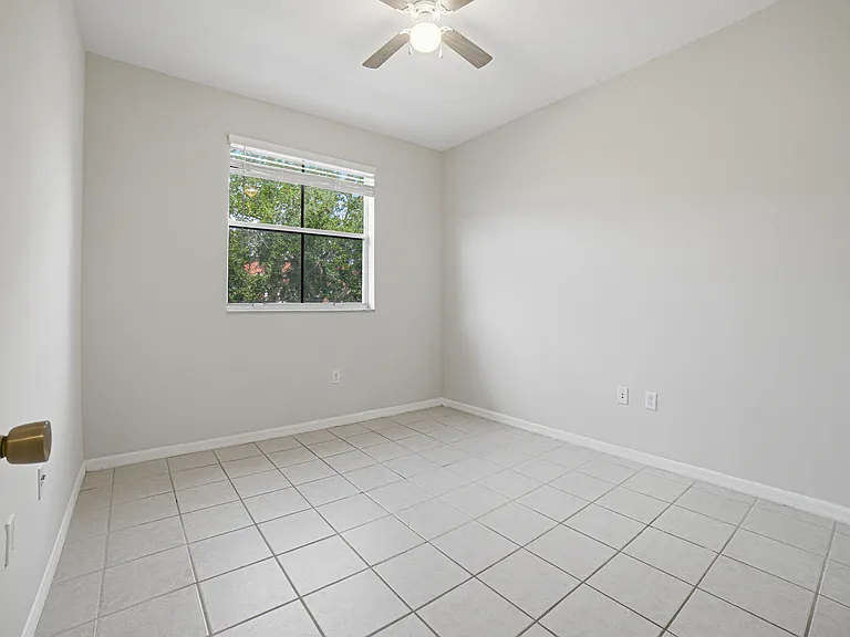 765 SW 107th Ave #2303 — Photo 18