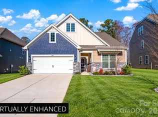 263 Hamptons Cove Rd, Troutman, NC 28166