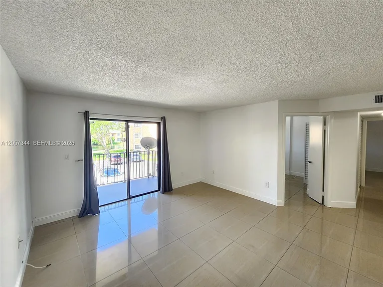 9491 Palm Cir S #205 — Photo 2