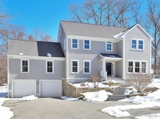 75 Bridge St, West Newbury, MA 01985