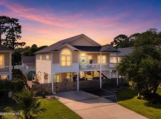 131 NE 15th Street, Oak Island, NC 28465