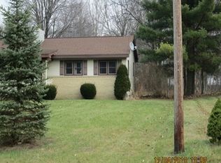 2402 Partridge Rd, Port Huron, MI 48060