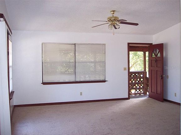 2nd image of 111 Lorraine St