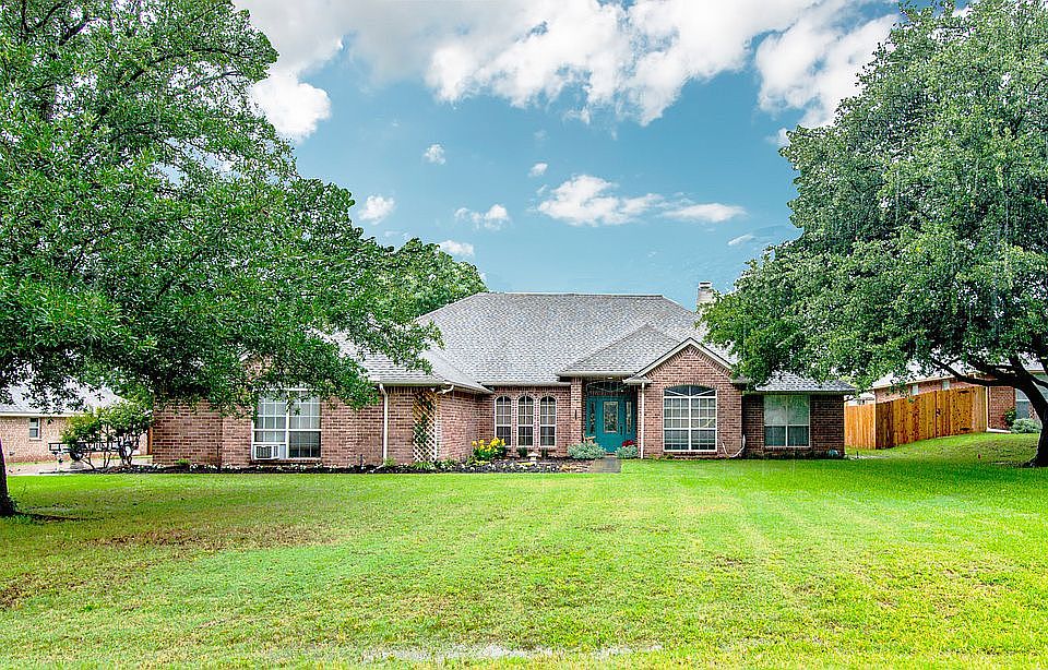 1st image of 4005 Monterrey Dr