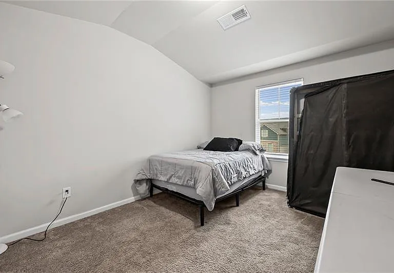 854 Orwell Dr — Photo 37