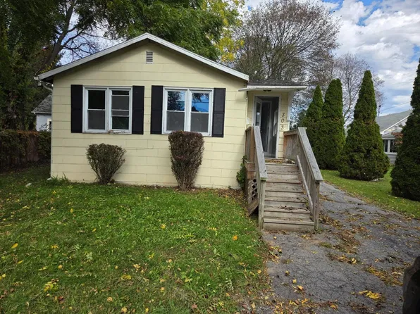 303 Melrose Dr, Syracuse, NY 13212