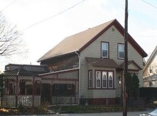 95 Taunton Ave #1, East Providence, RI 02914