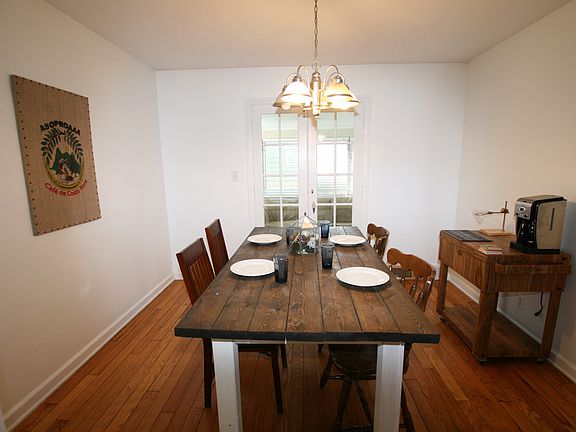 5th image of 2533 E Kessler Blvd