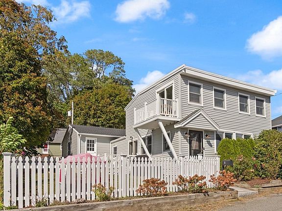 2nd image of 11 Marsh Ave