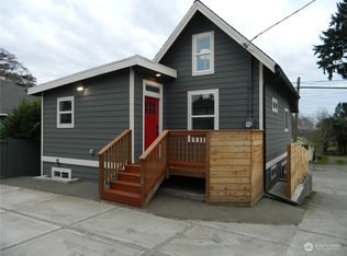 1410 NW 77th St, Seattle, WA 98117