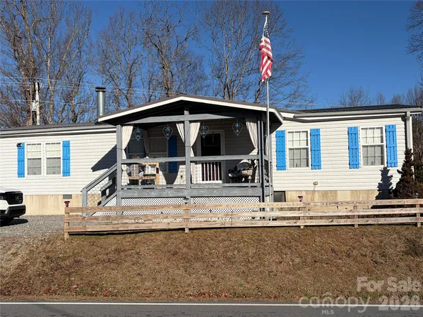 430 Old Toxaway Rd, Brevard, NC 28712