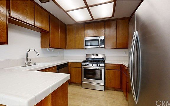 4th image of 1700 W Cerritos Ave Unit 320