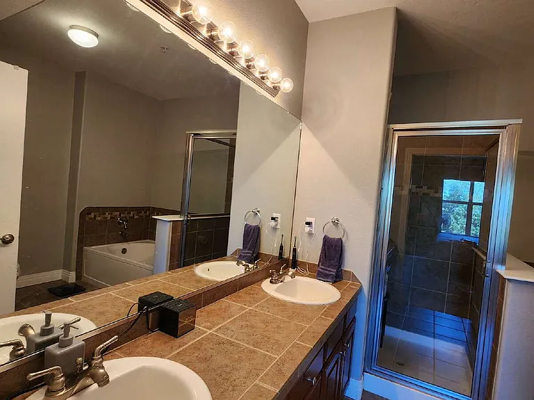 9079 E Panorama Cir #513 — Photo 7