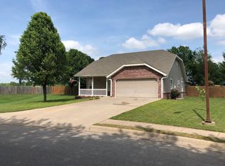 1509 Michael Ln, Siloam Springs, AR 72761