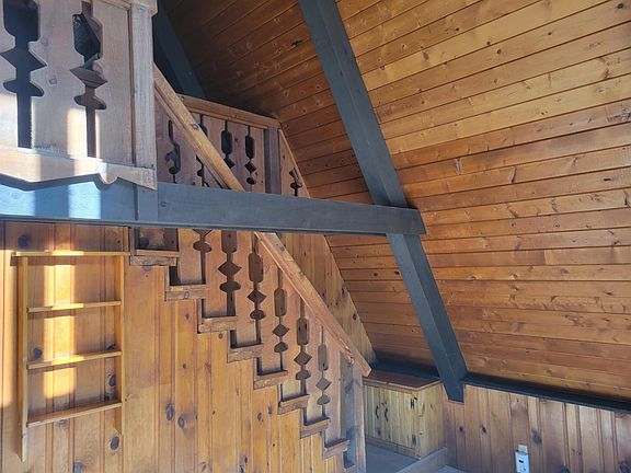 Staircase to upper Loft