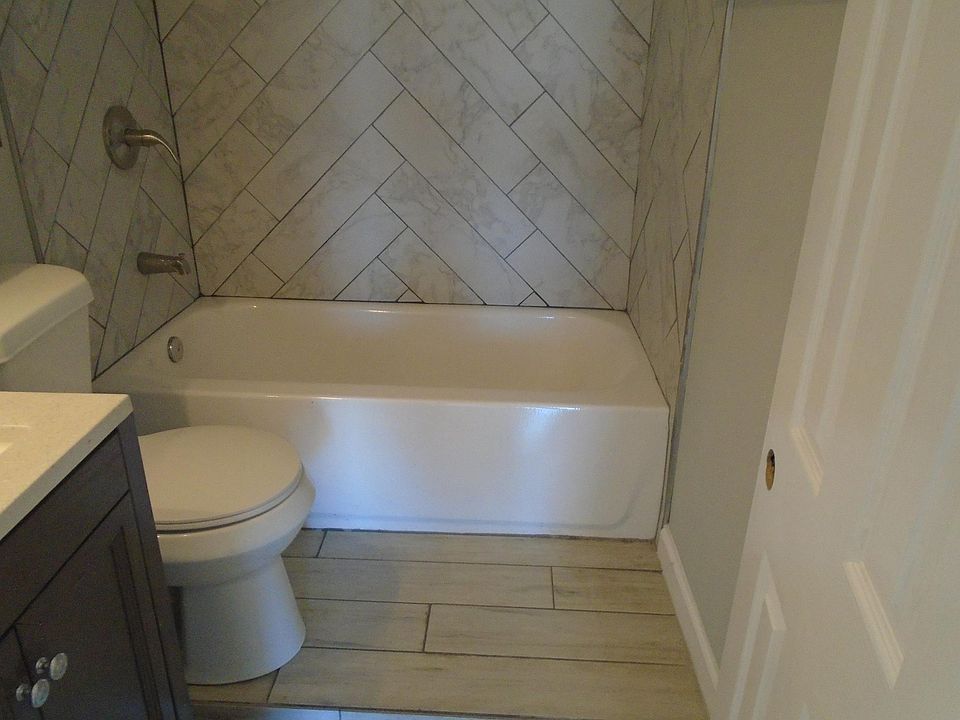 2nd image of 1603 55th St
