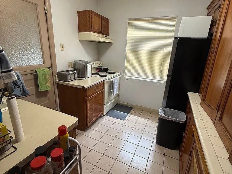 2594 N Cramer St — Photo 9
